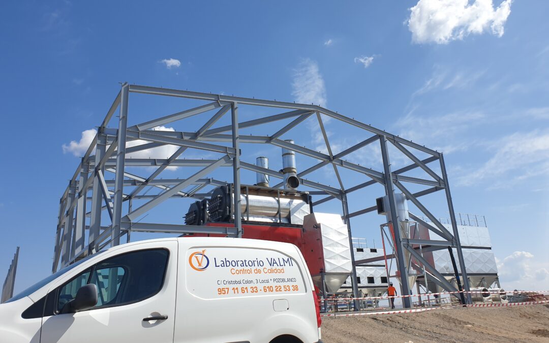 PROYECTO PARA CONSTRUCCIÓN DE INSTALACIONES PARA PRODUCCIÓN DE VAPOR CON BIOMASA EN INSTALACIONES COVAP DE POZOBLANCO